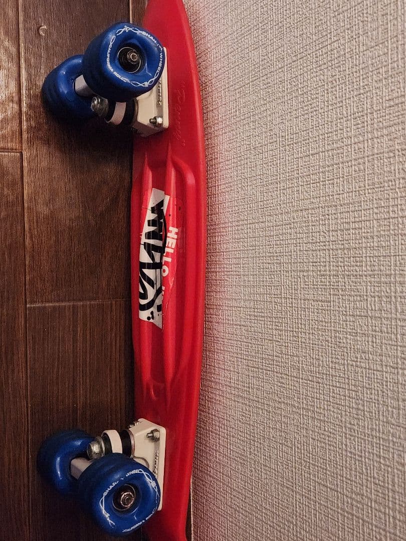 ペニー 22インチ レッド　シャークウィール ブルー　60mm DNA