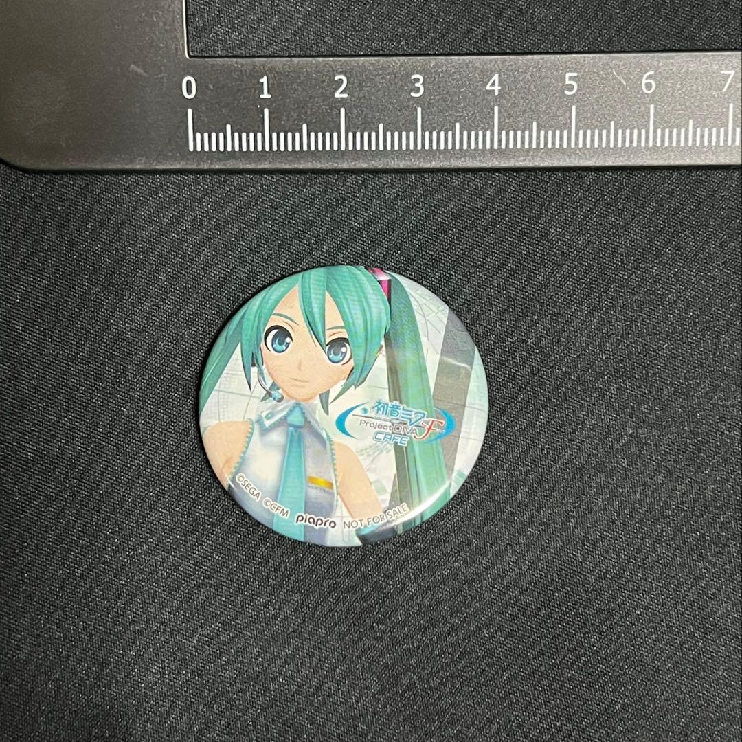 グッ鉄カフェ　初音ミク　缶バッジ　ガチャ　1点