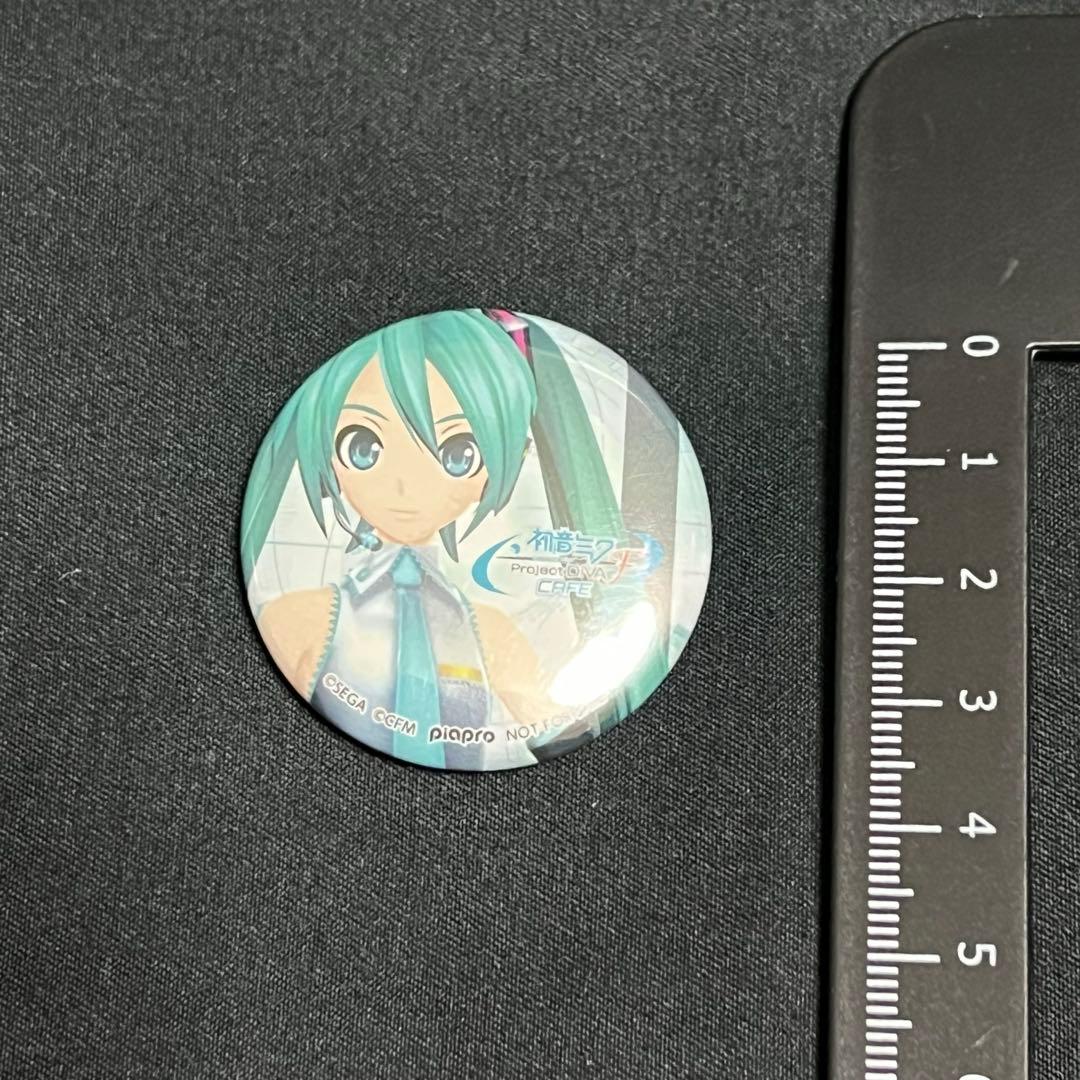 グッ鉄カフェ　初音ミク　缶バッジ　ガチャ　1点