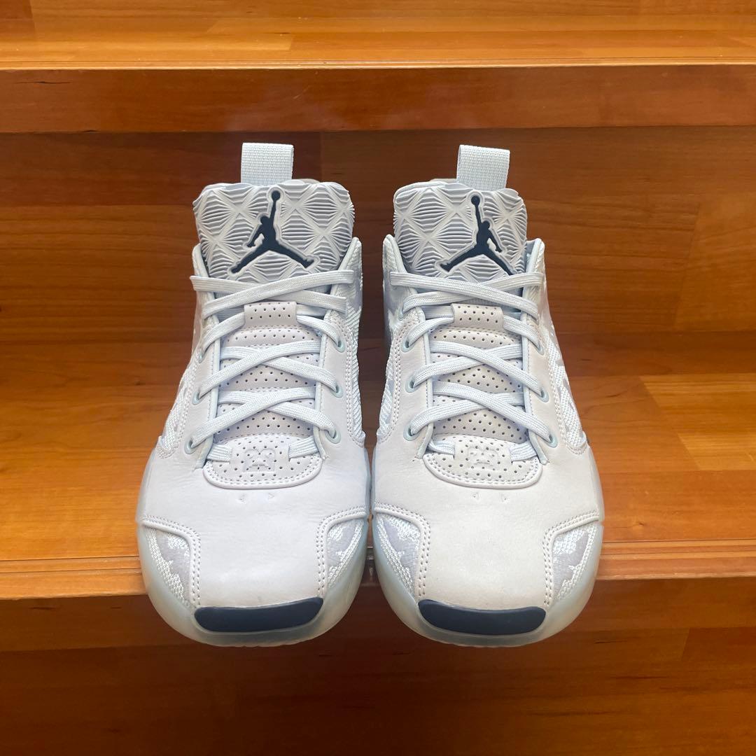 シューズ(男性用) Nike Air Jordan 39 \"University\" 26.5