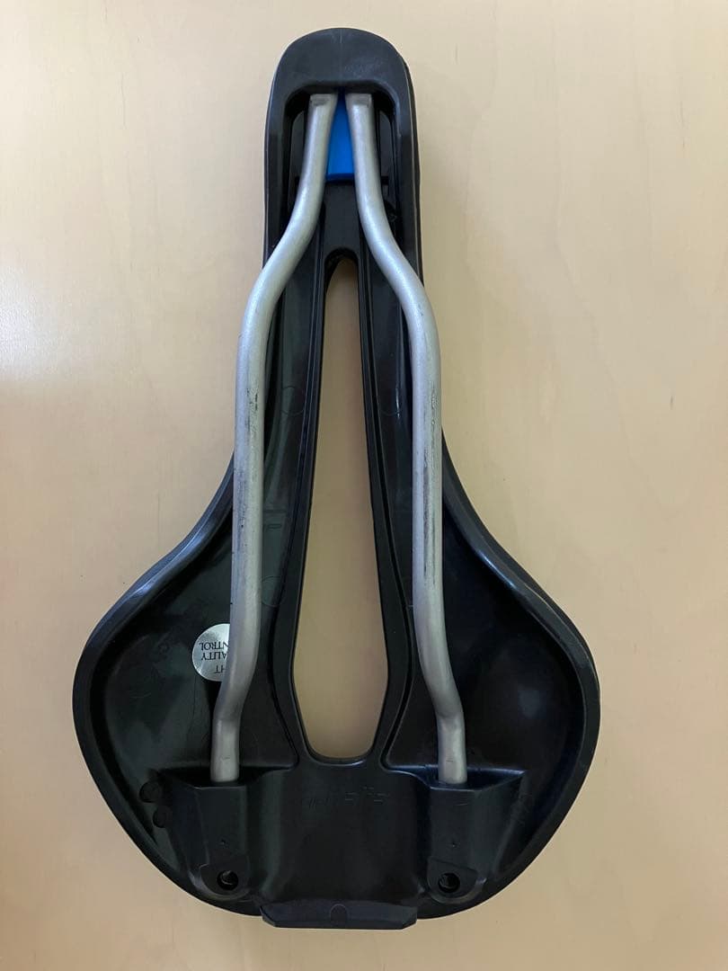 セライタリア Flite Boost Gravel Ti316 S.flow