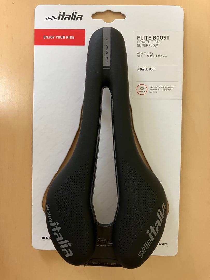 セライタリア Flite Boost Gravel Ti316 S.flow