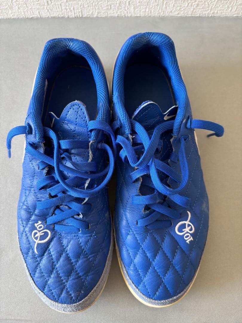 NIKE ティエンポ ロナウジーニョ フットサルシューズ