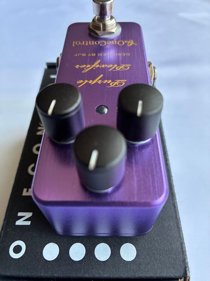 One Control Purple Plexifier ディストーションペダル