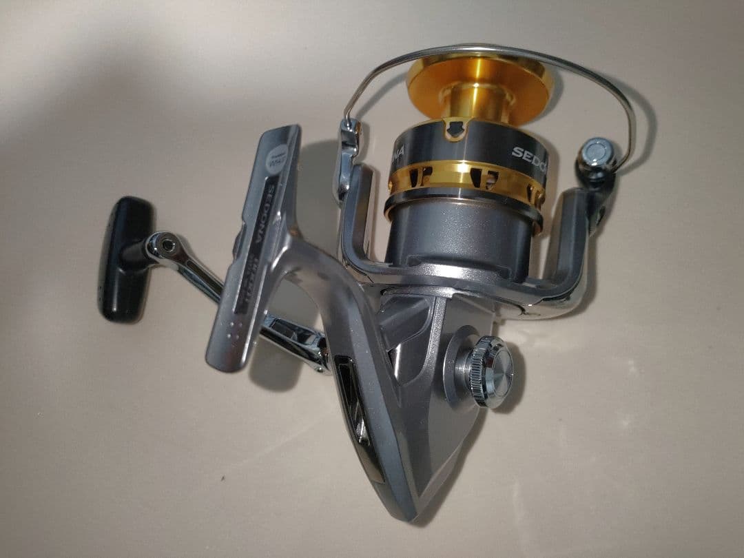 シマノ　スピニングリール 17 セドナ C500XG/8000 未使用品