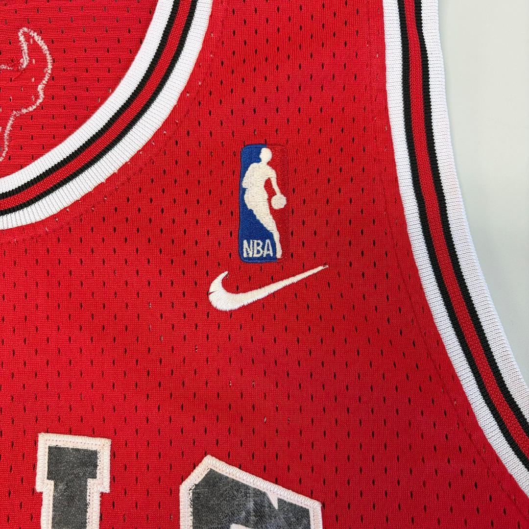 KP54《NBA》ナイキ　ゲームシャツ　シカゴブルズ　マイケルジョーダン23