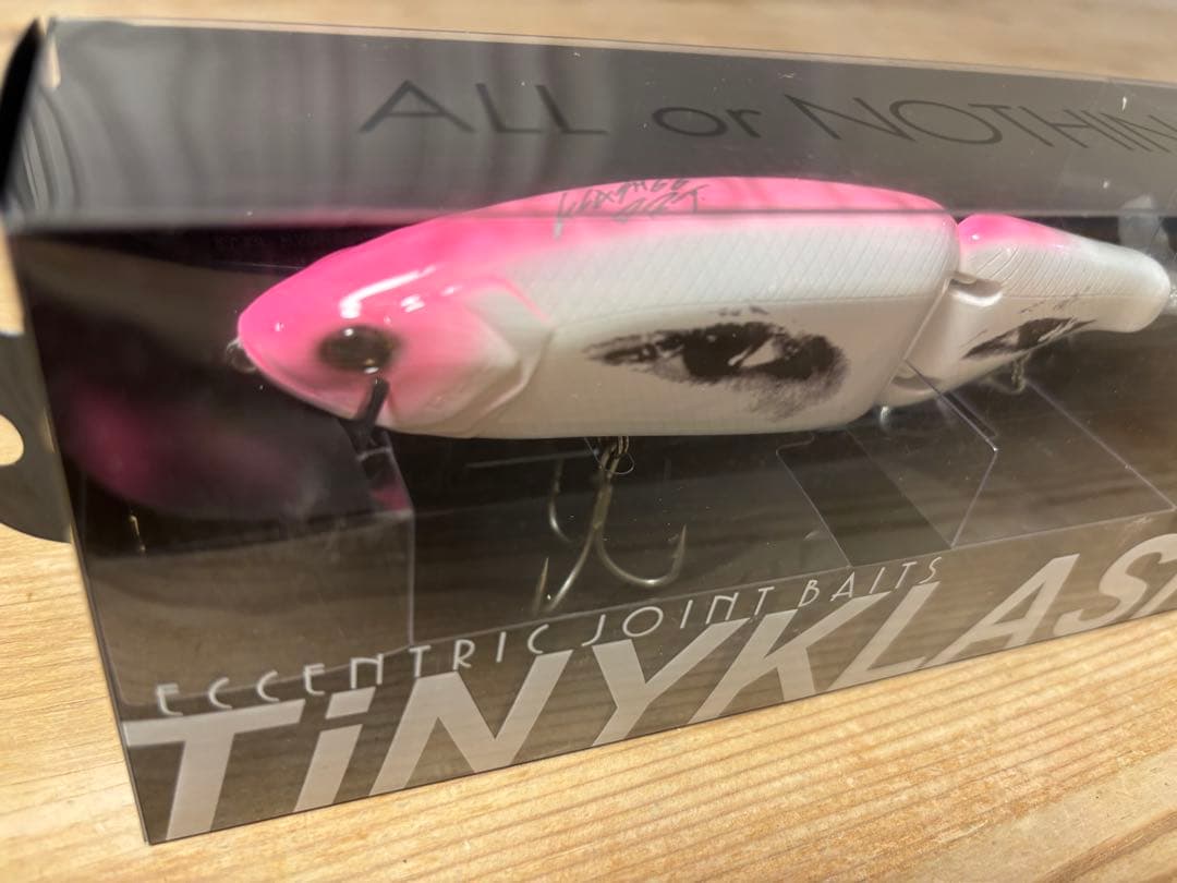 新品 タイニークラッシュ Rebel Eye レベルアイ 初期生産分 DRT