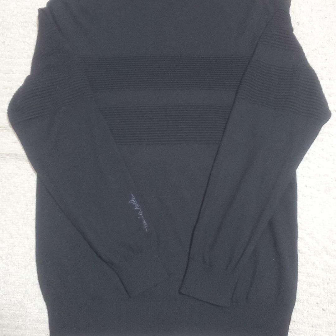 【美品】travisMathew　薄手ニット　ブラック　XL　ストライプ　タイト