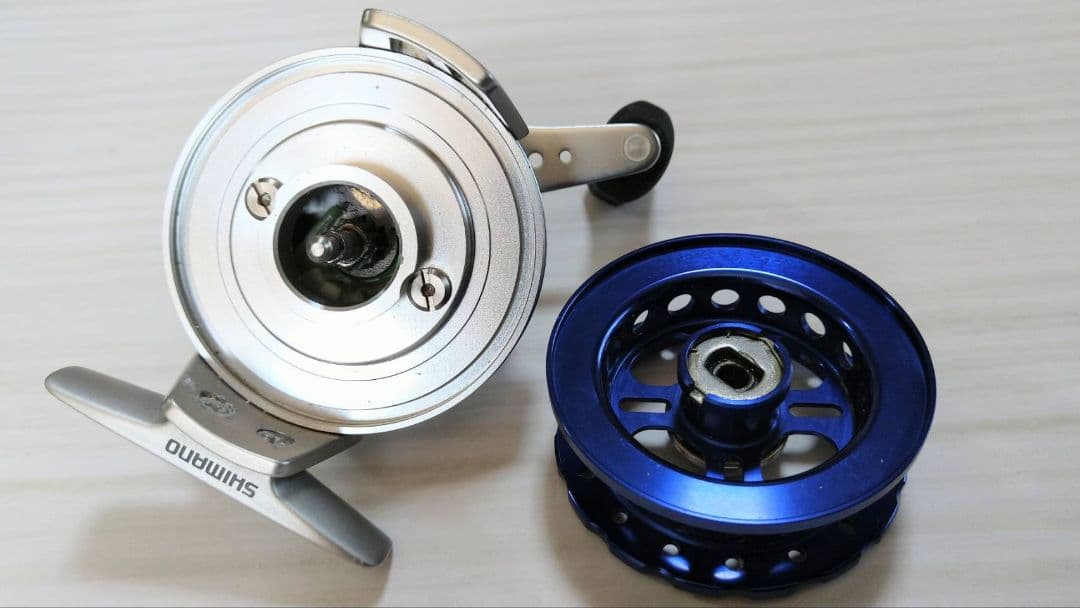 シマノ セイハコウ60と中華製リール