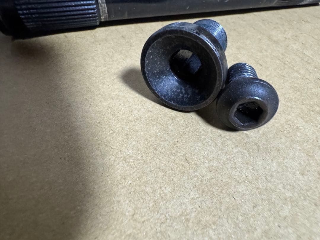 BMX クランクSUELO V3 CRANK SET 160MM 22T