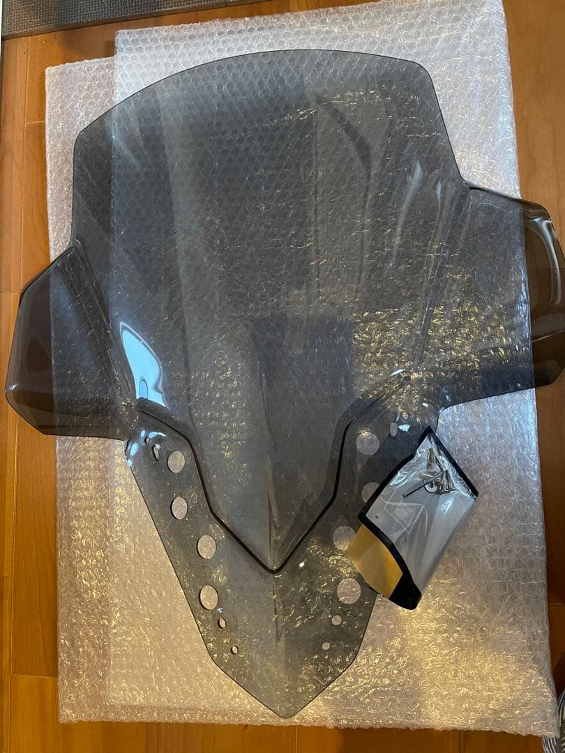 YAMAHA xmax23年式 GIVI スクリーン　xmaxスクリーン
