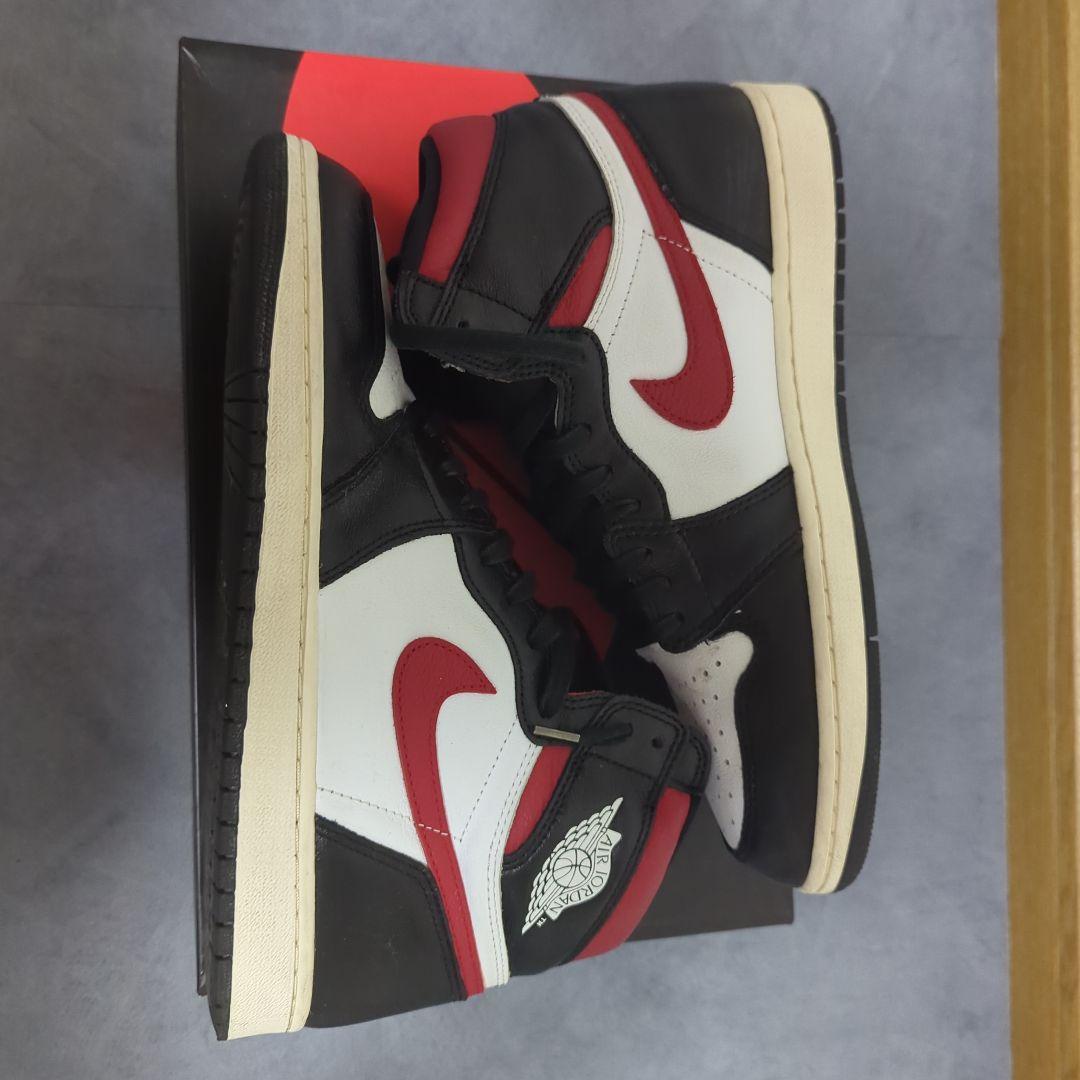 NIKE Air Jordan 1 RETRO High OG ジムレッド