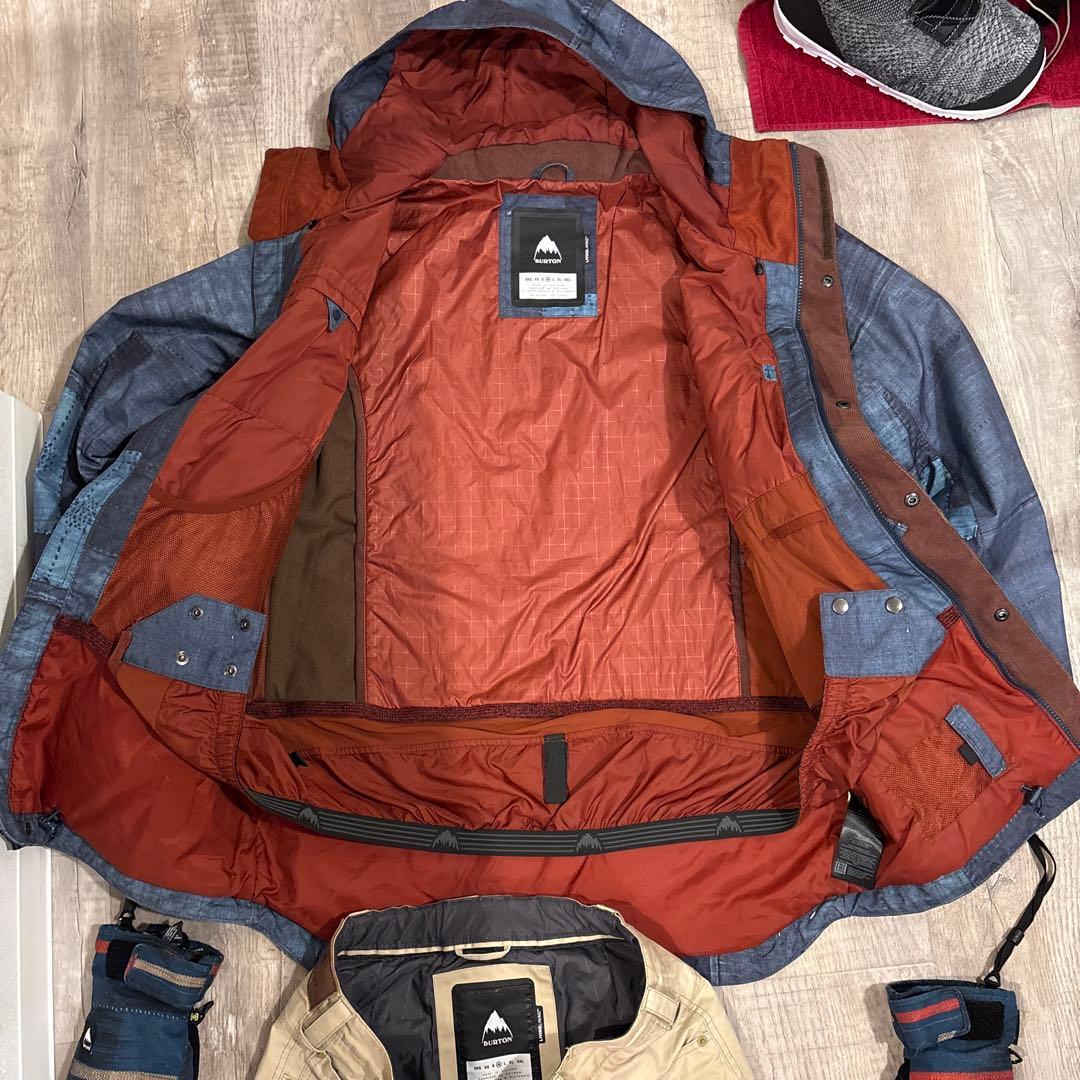 BURTON スノーボードウェア上下セットMサイズ