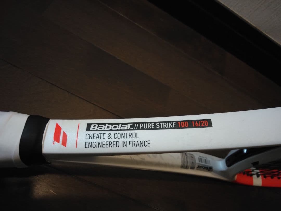 良品！Babolat ピュアストライク 100 硬式用テニスラケット
