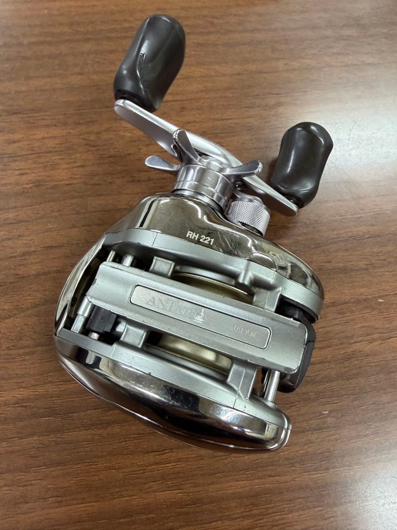 初代　アンタレス　Antares レフトハンドル　中古　シマノ