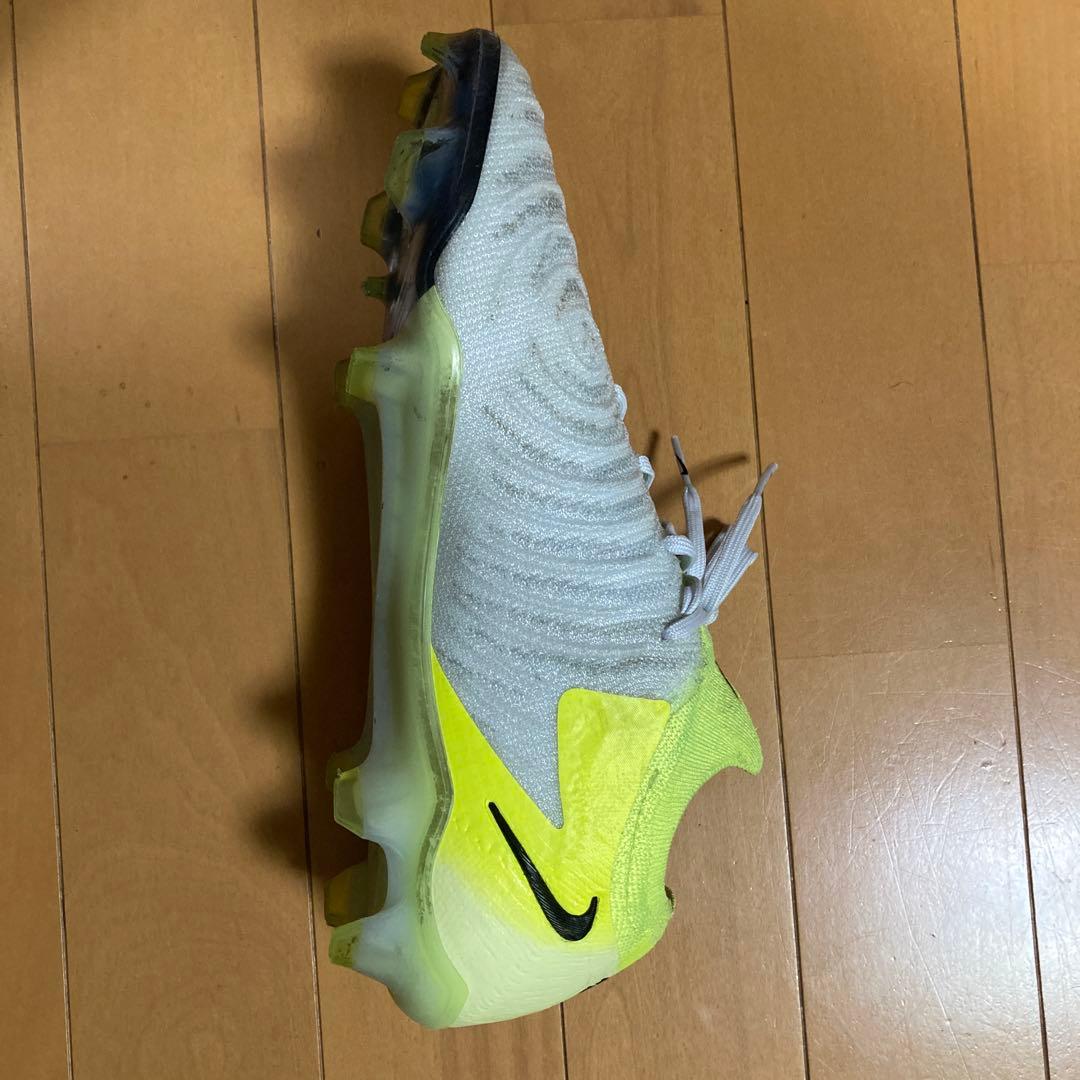Nike Phantom GT サッカーシューズ グレー/イエロー