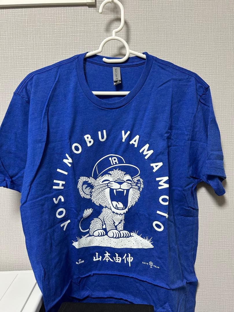 【日本未販売】Baby Lion Tシャツ 新品