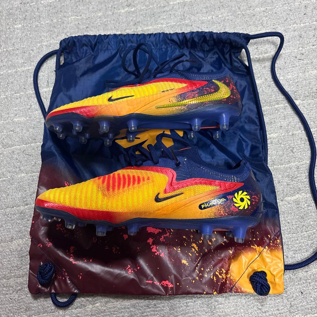 Nikeファントム6ハーランドモデル