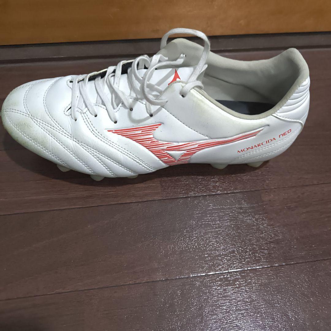 モナルシーダネオ サッカースパイク 27.5cm