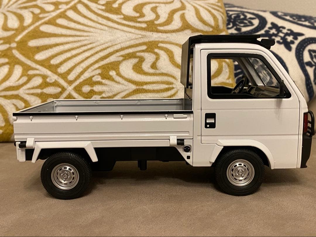 ホンダ アクティ トラック HA3 1/18ミニカー LED点灯 軽トラ