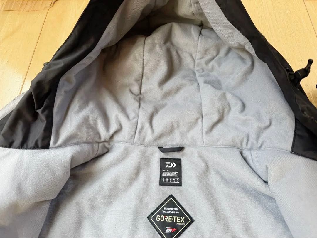 DAIWA ダイワ　GORE-TEX 防寒着　ウインタースーツ DW-1923