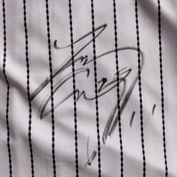大谷翔平 サイン入り ユニフォーム 16