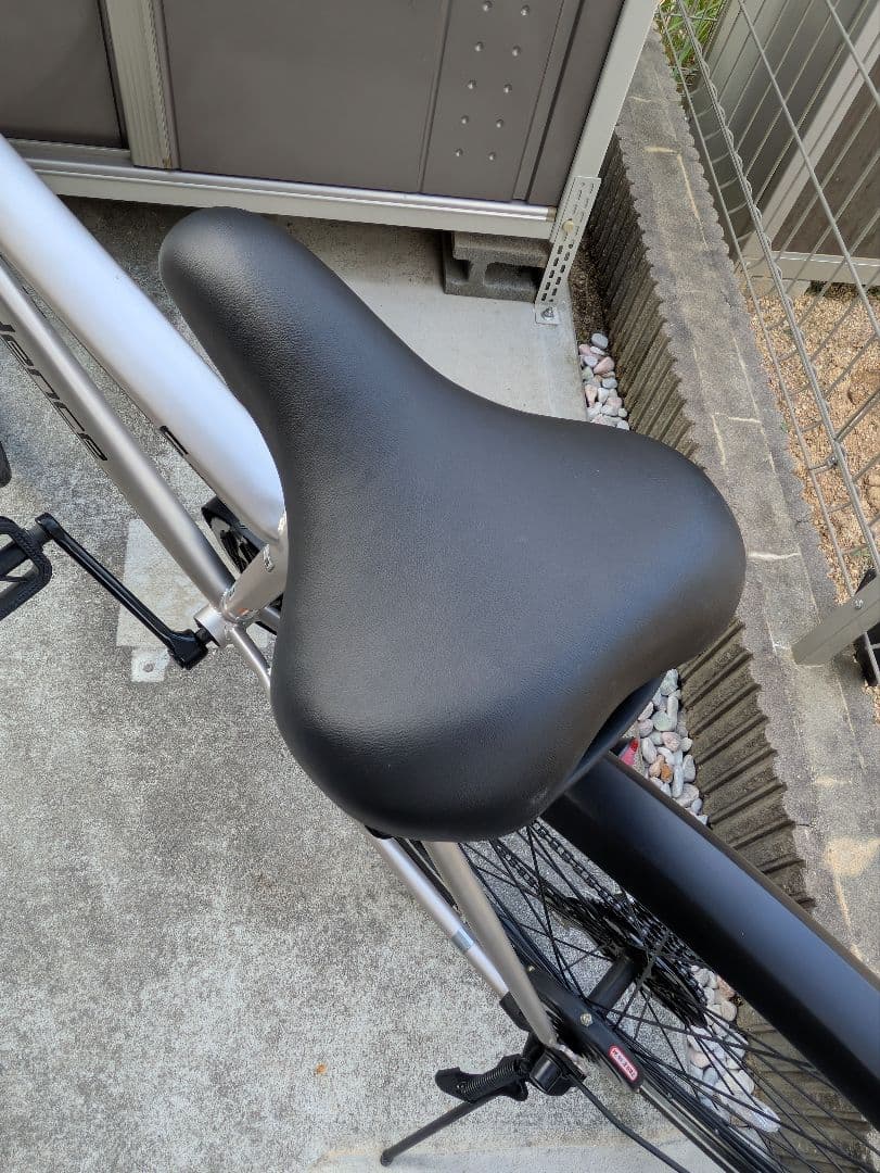 ま*ち様 シルバー シティサイクル 前カゴ付き