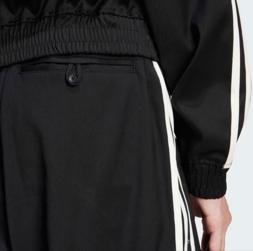 【新品未使用】adidasアディダスプレミアム バギー トラックパンツ