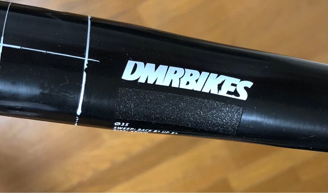 DMR BIKES WINGBAR MK4 35mmライザーバー
