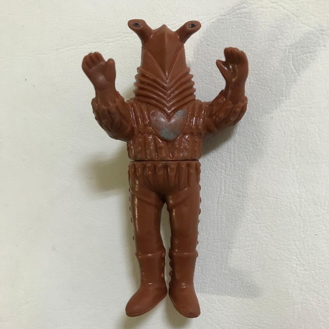 『ペガッサ星人 ひし美ゆり子 ウルトラマン』　ソフビ カレンダー ポリ人形 特撮