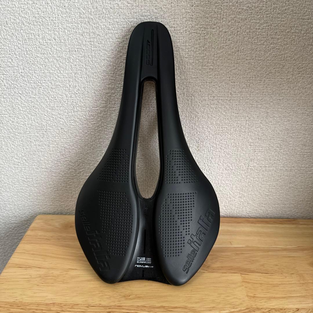 パーツ Selle italia NOVUS BOOST EVO 145mm