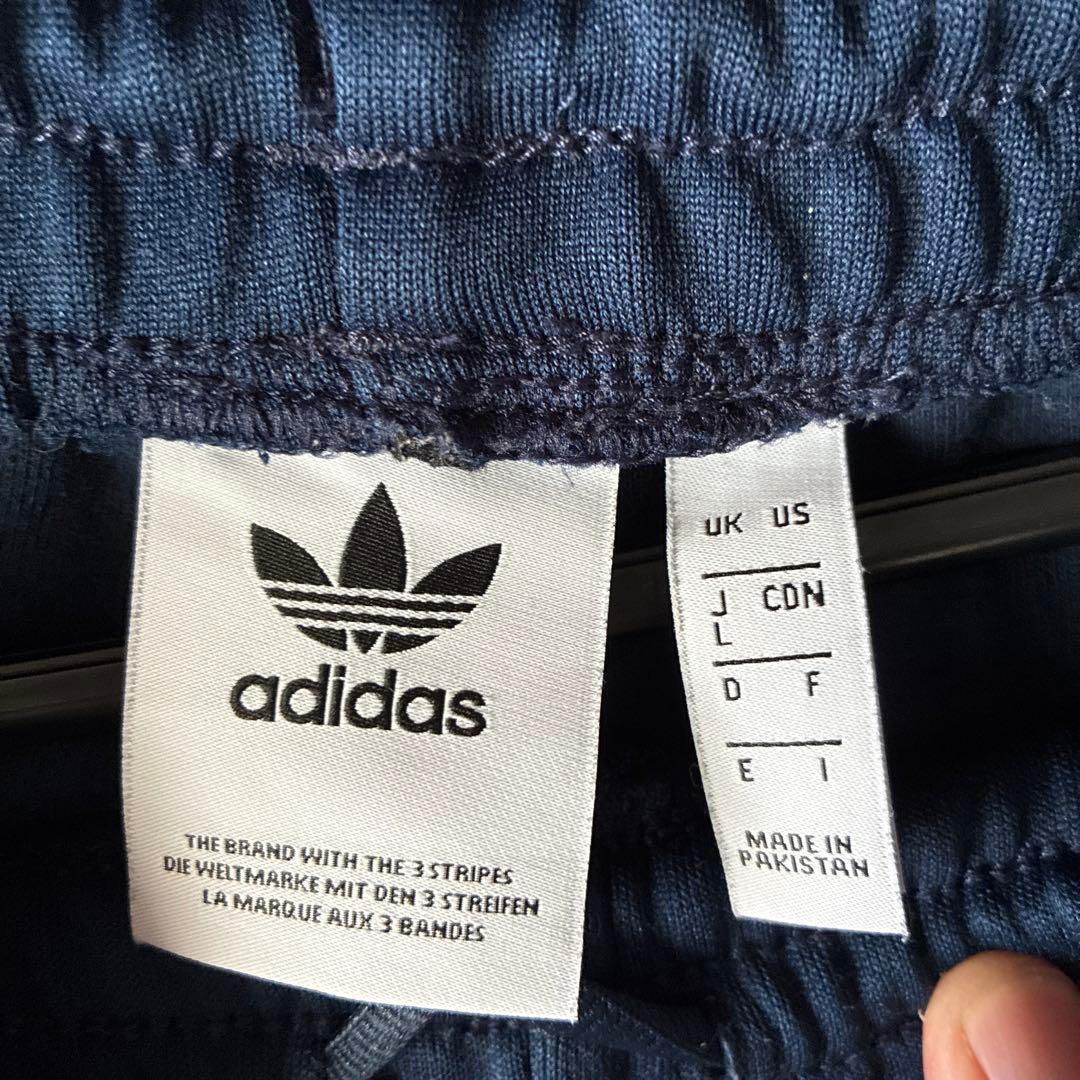 美中古　adidas ネイビー ジャージパンツ L