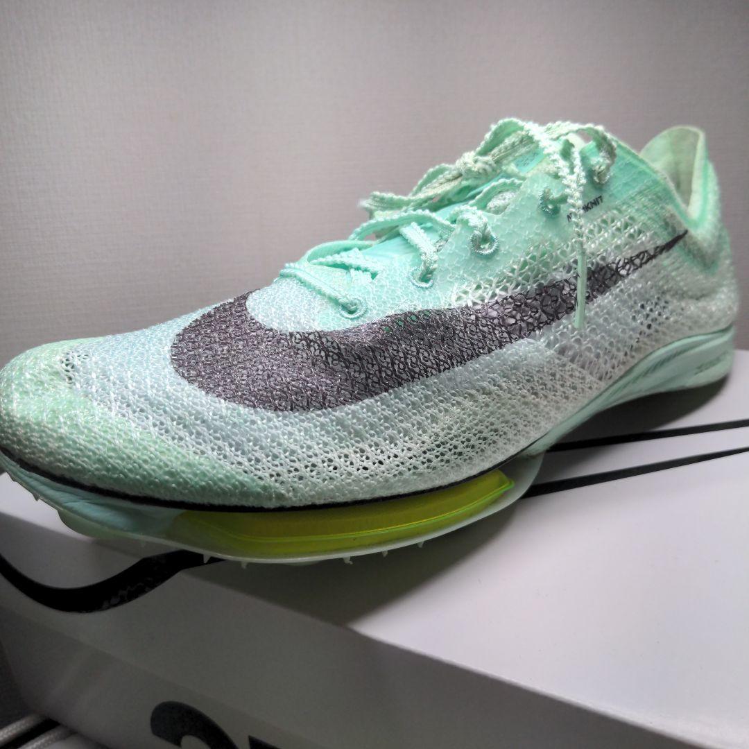 NIKE エアズームヴィクトリー 27.5