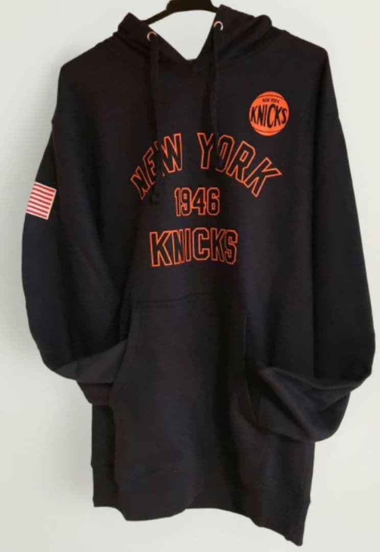セール　NBA ニューヨークニックス　NY パーカー　バスケ　ジョーダン　八村塁