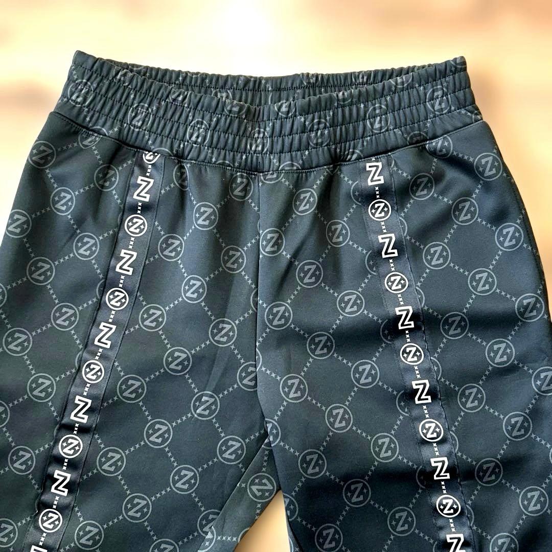 極美品　ZUMBA ズンバトラックパンツ　M ジャージ黒　モノグラム　ダンス
