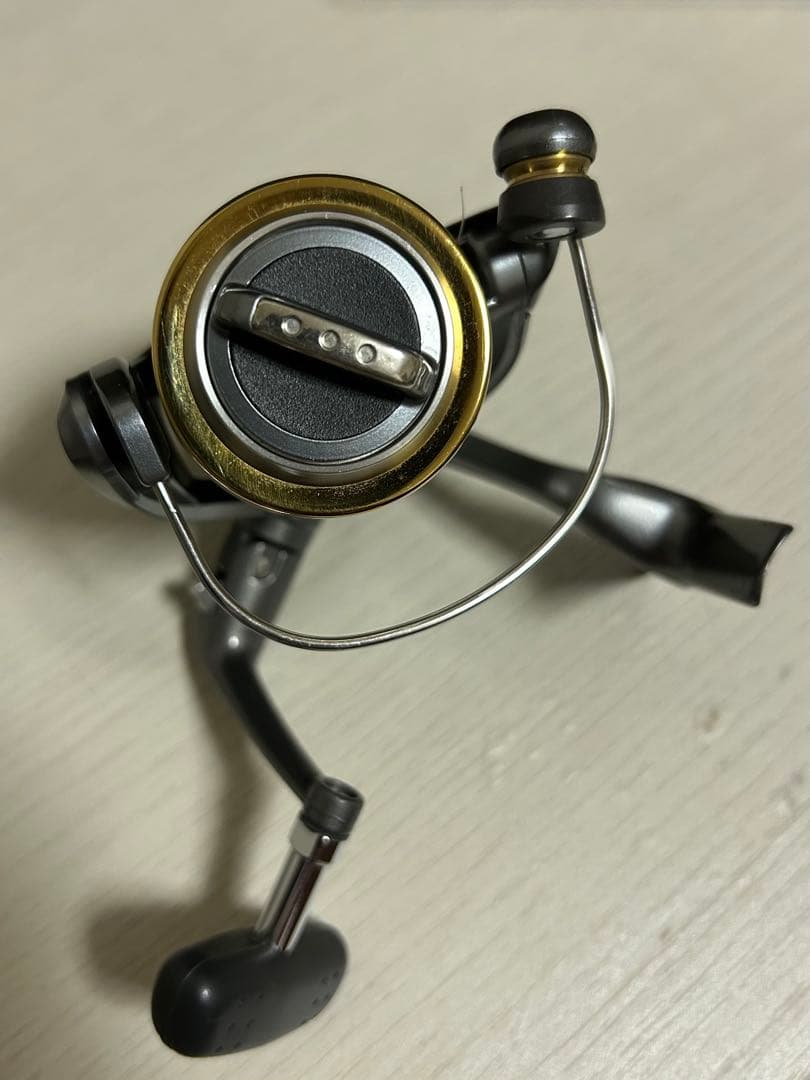 リール SHIMANO TWIN POWER 2500