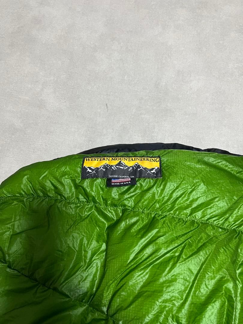 Western mountaineering　Slinglite
