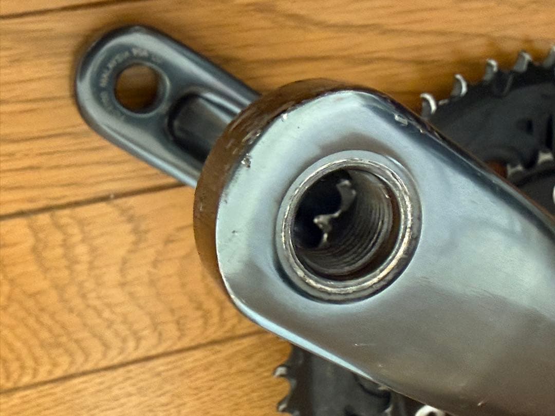 ShimanoTiagraクランクセットFC-4700 50/34T165mm