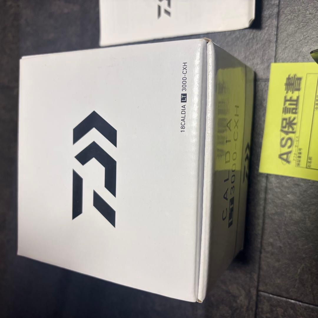 DAIWA 18 カルディア LT3000-CXH 箱 説明書 保証書あり