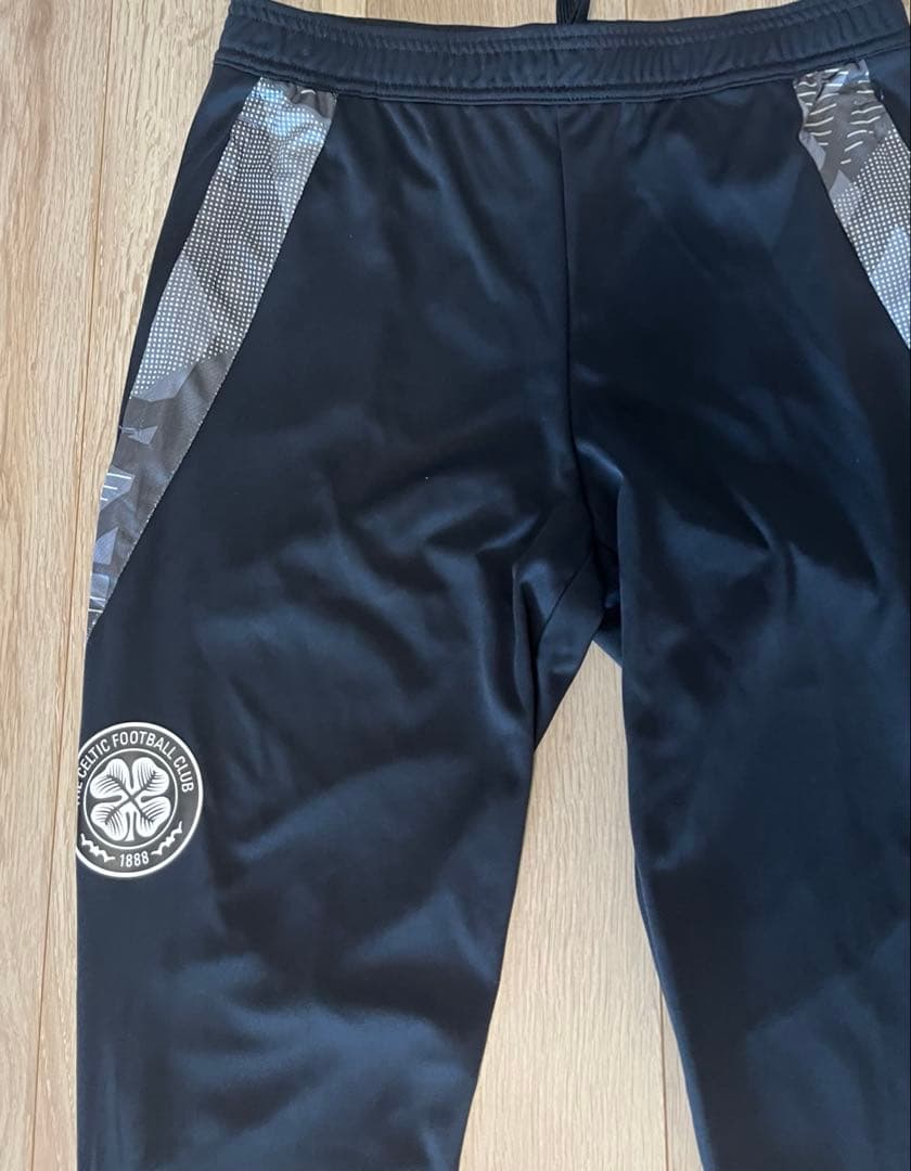 adidas セルティック　トレーニングパンツ　M 新品　サッカー　ジャージ