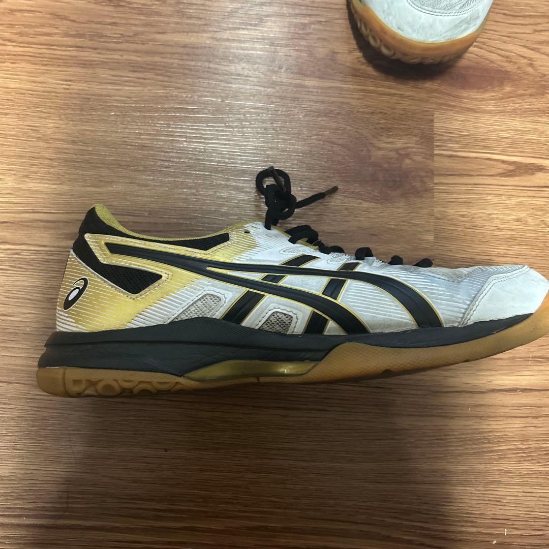 ASICS バレーボールシューズ ホワイト/ブラック/イエロー　26.5