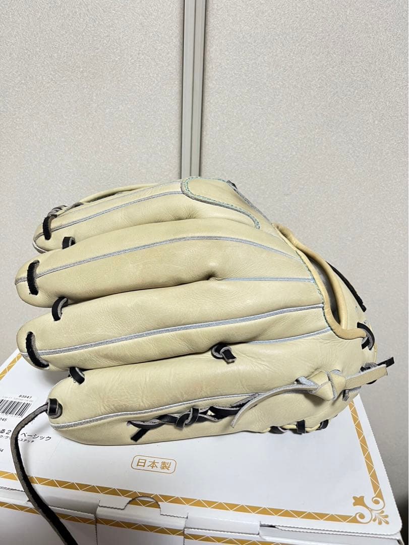 GSグローブ　鬼サード型　軟式