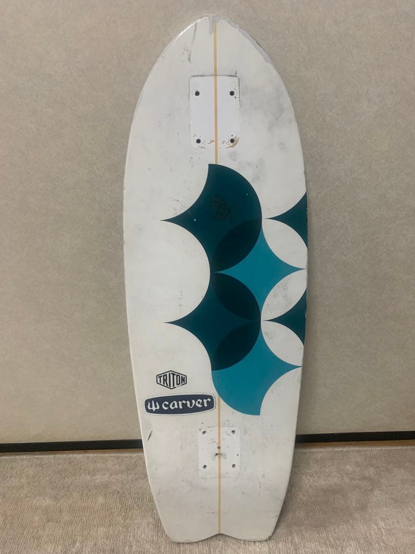 TRITON Carver スケートボードデッキ