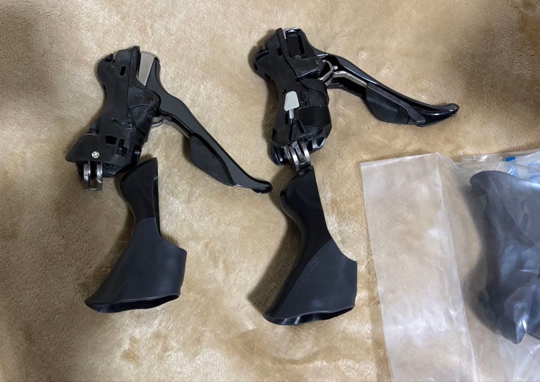 シマノ DURA-ACE デュラエース ST-9000 新品ブラケットカバー付