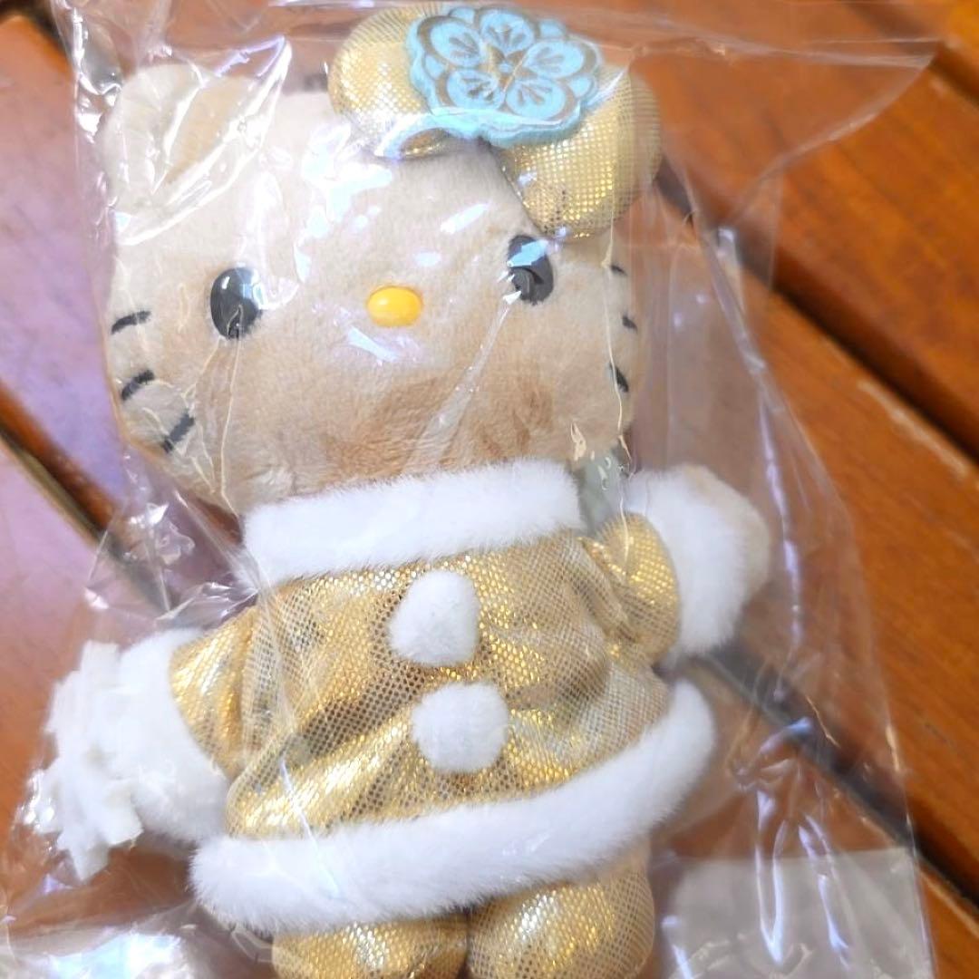 2026年新作　カハラホテル　日焼けキティ　元旦発売　限定品　ニューイヤー