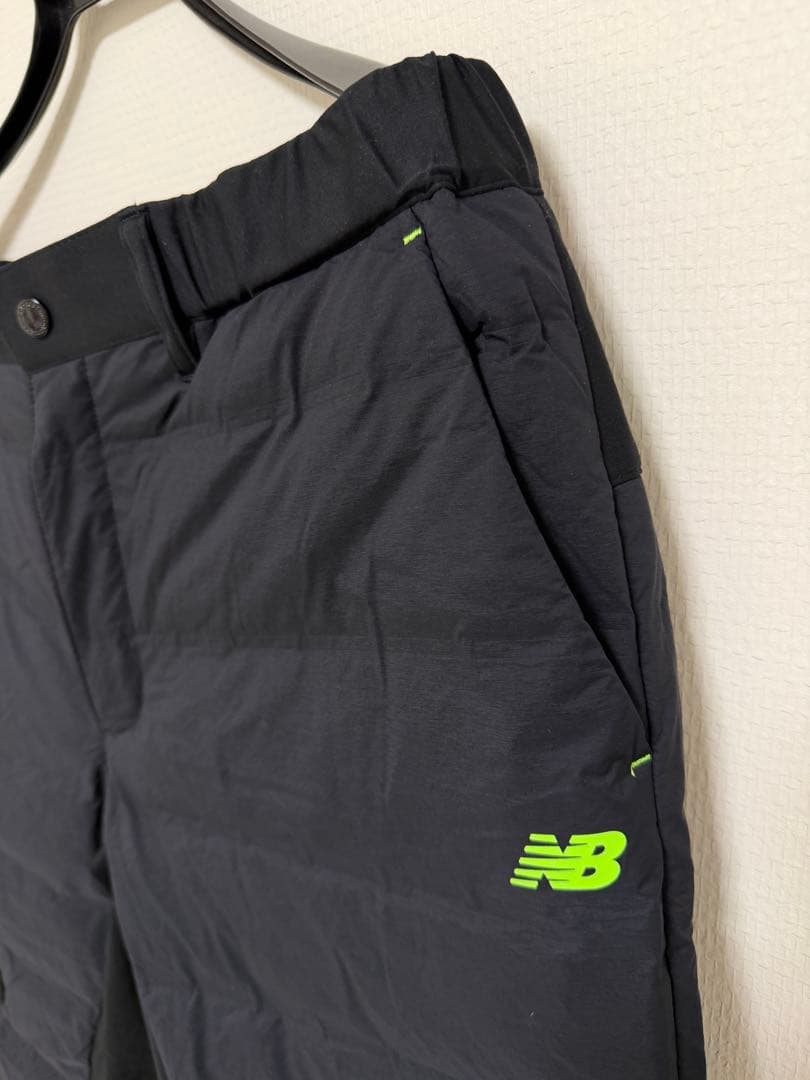 New Balance 黒　中綿ストレッチパンツ　84から88
