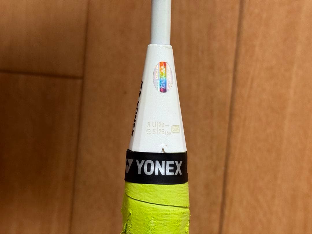【廃盤品】ボルトリック 70 E-tune ヨネックス バドミントンラケット