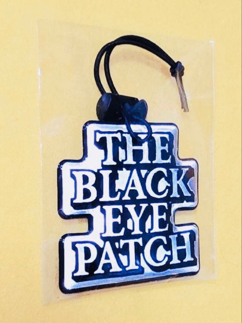 新品ブラックアイパッチOG LABELリフレクターBEP キーホルダーストラップ