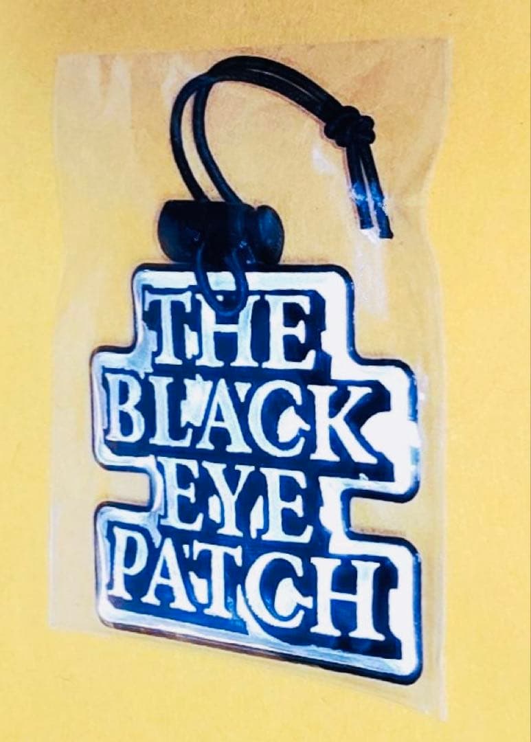 新品ブラックアイパッチOG LABELリフレクターBEP キーホルダーストラップ
