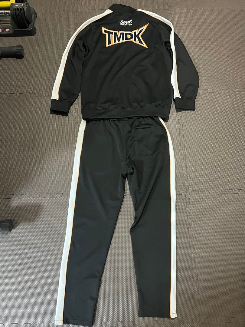 新日本プロレス　ジャージセットアップ　TMDK 2026年モデル　XLサイズ